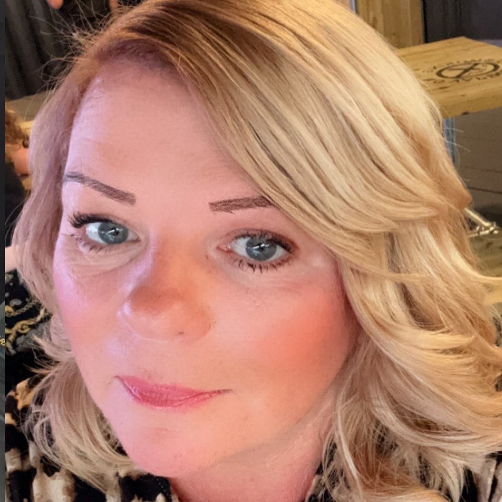 Jayne Elliot
